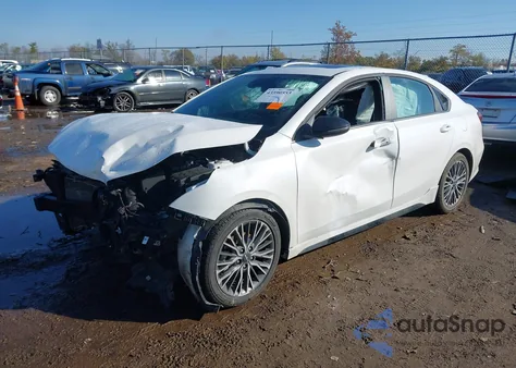 2024 Kia Forte Gt-Line from USA, damaged, VIN 3KPF54AD6RE833133